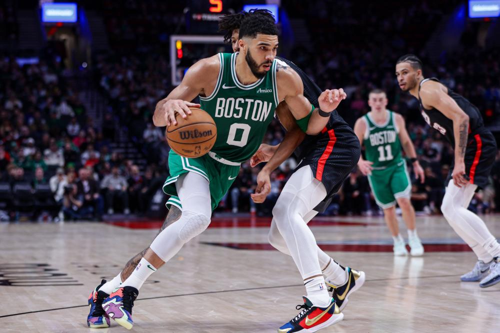 使他成为球 使他成为球