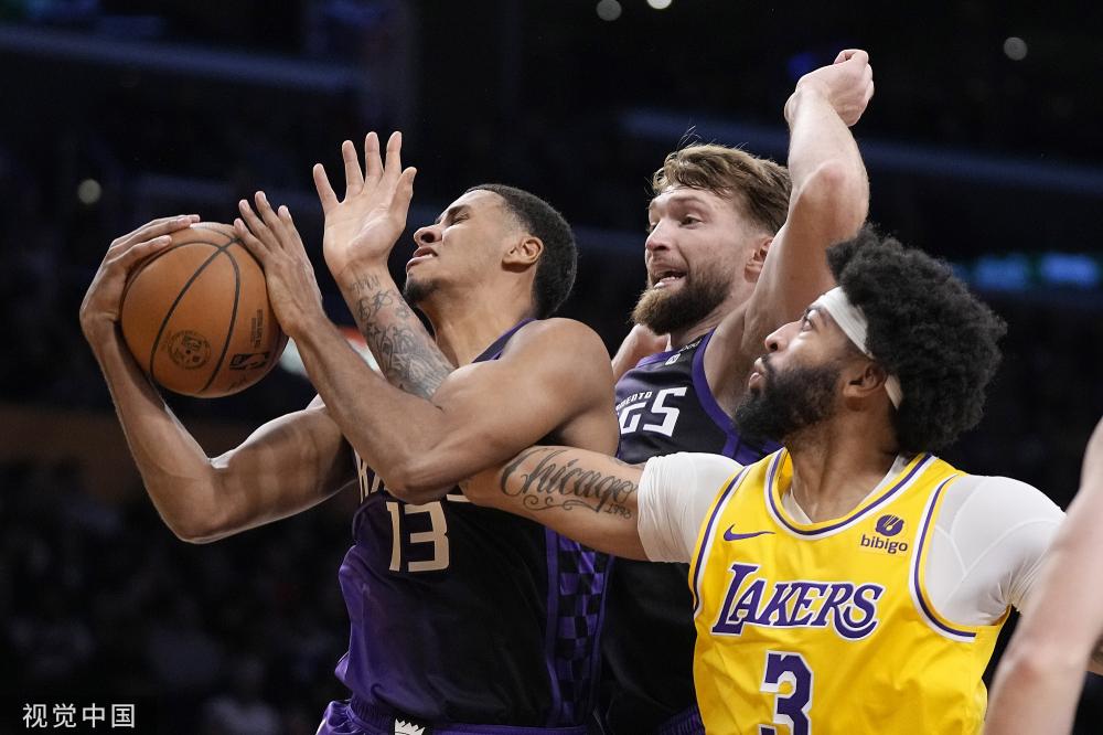 社交媒体的 社交媒体的