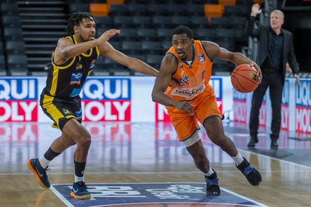 体育品牌影 体育品牌影