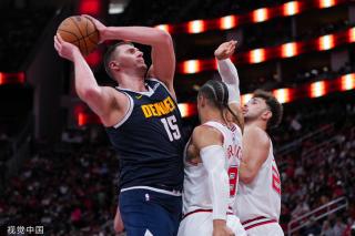 的态度去审 的态度去审